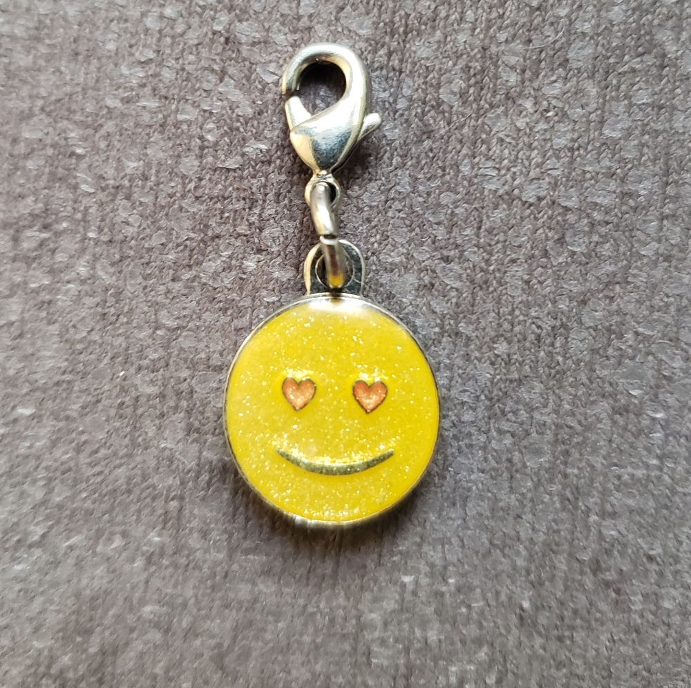 2/$9 Silver Yellow Pink Heart Eye Emoji Reversiable Charm For Charm Bracelet